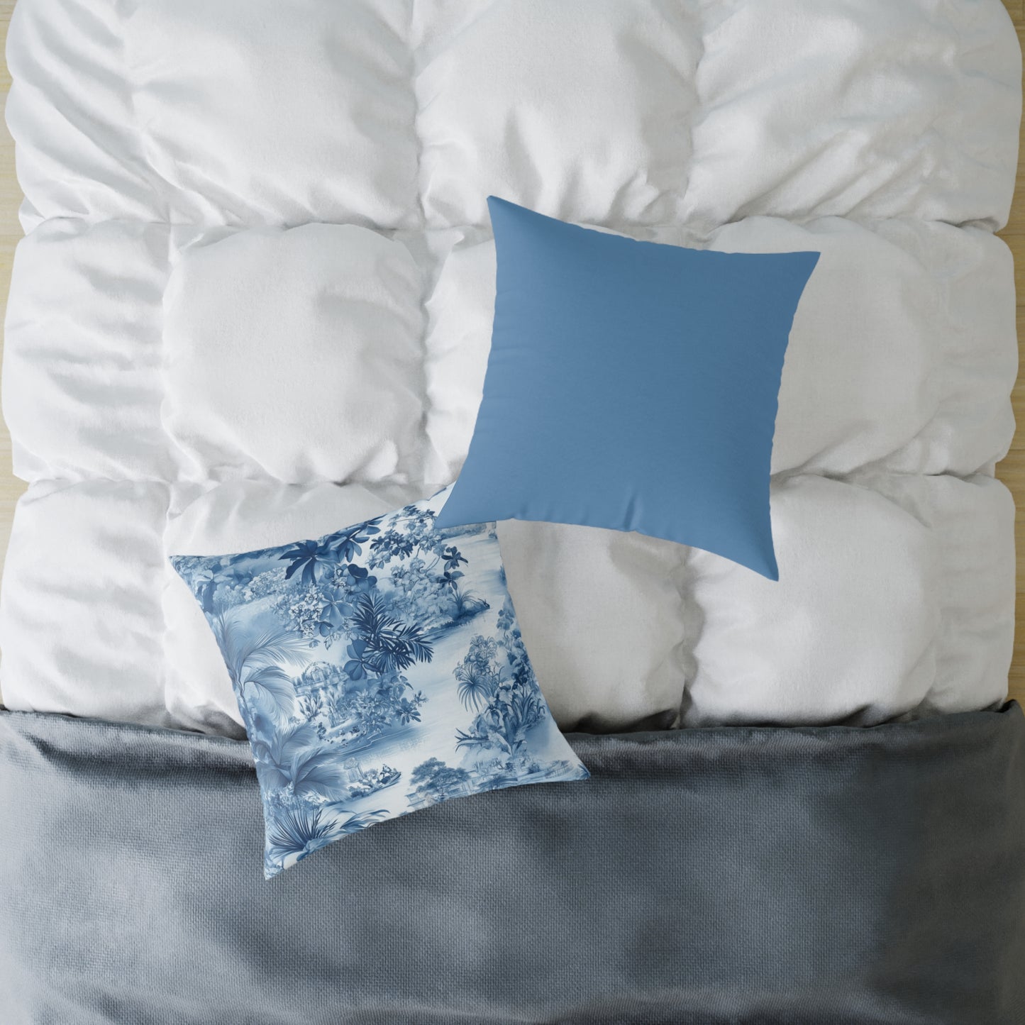Toile Seaside Escape - Square Poly Canvas Pillow